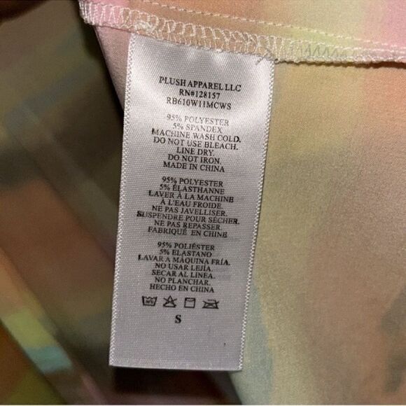 Plush Revolve Striped Oversized Kimono/ Swimwear Cover up(Size XSmall) - Picture 4 of 4